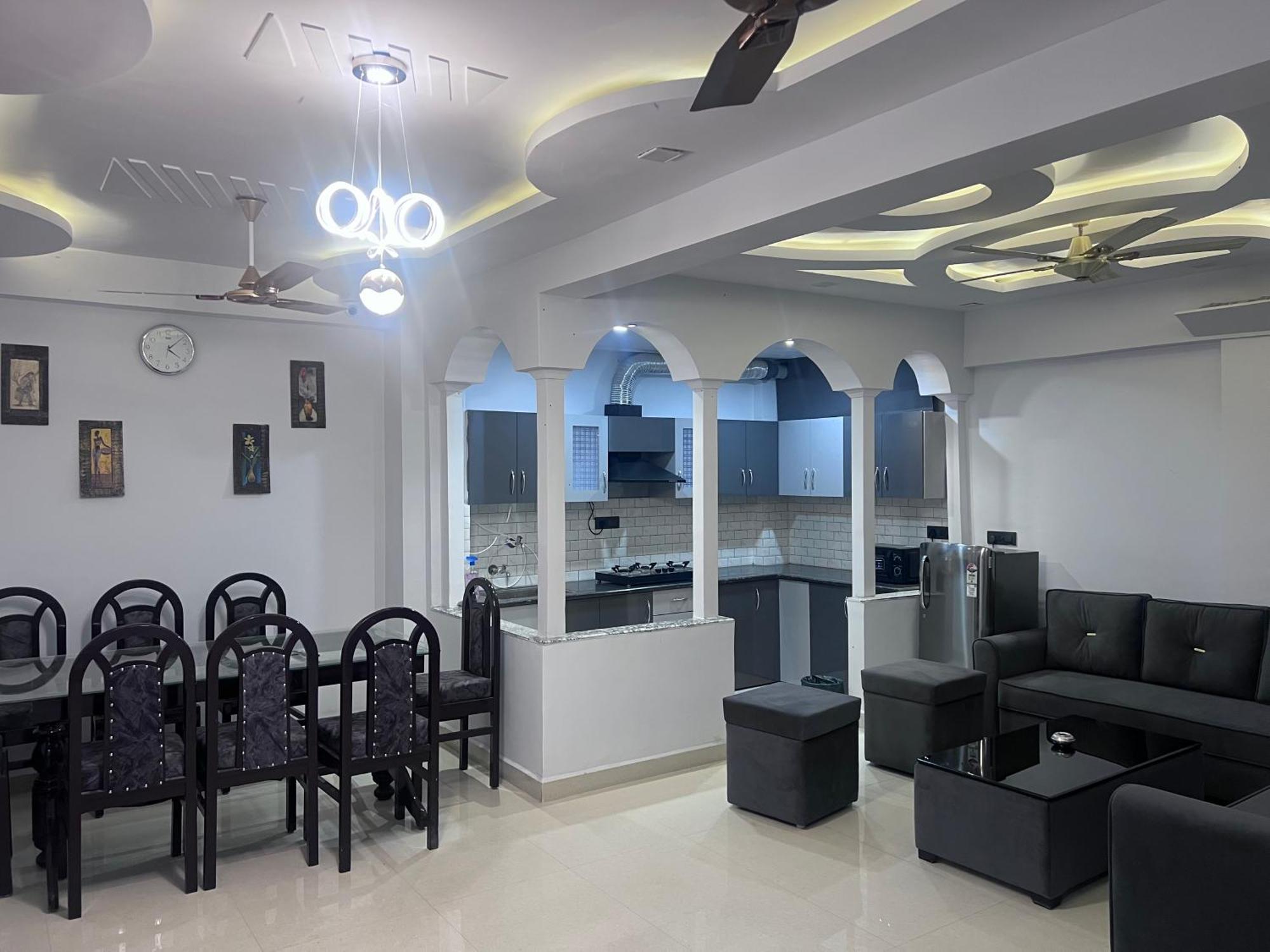 J K Apartment Prayagraj Esterno foto
