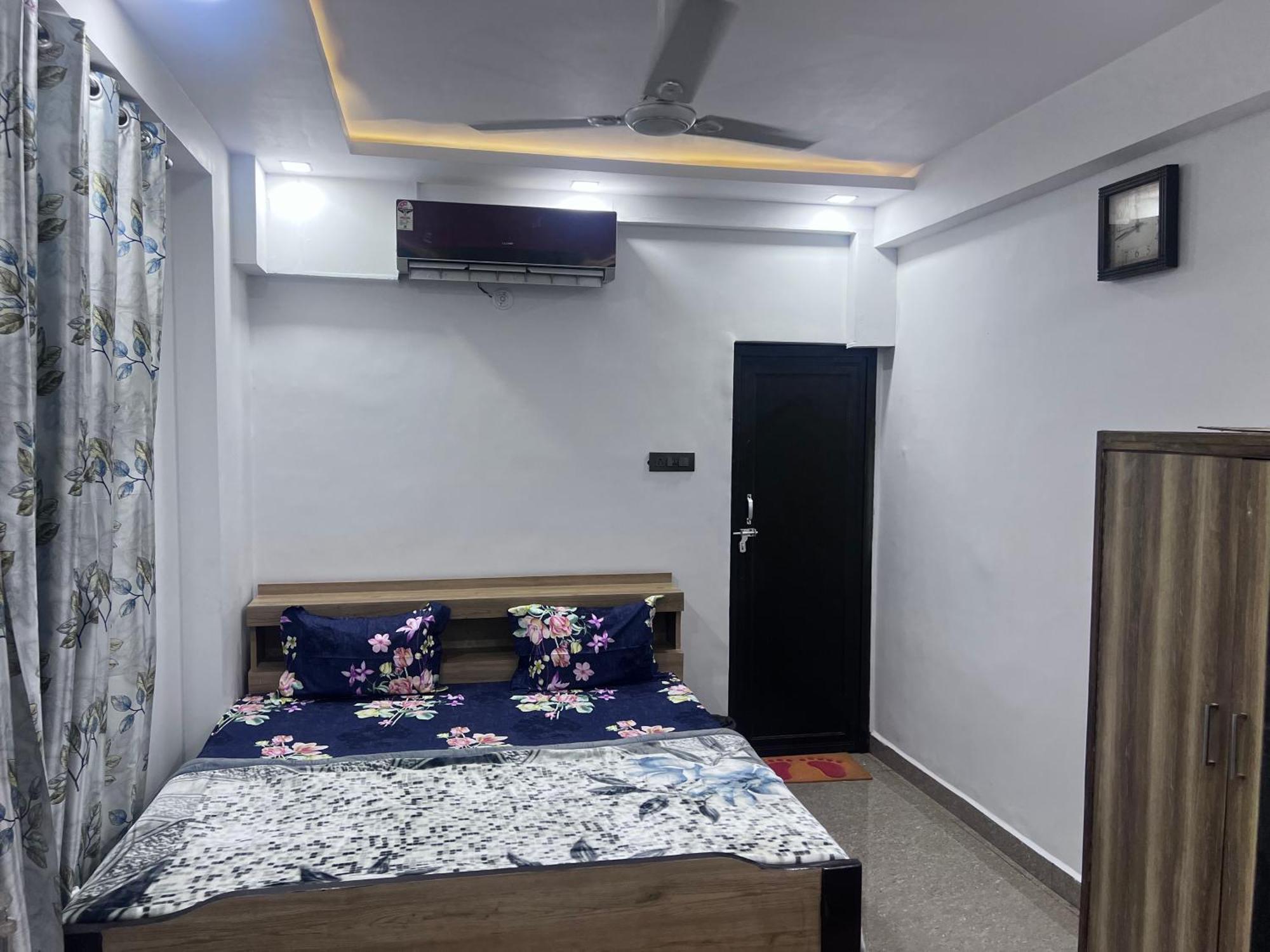 J K Apartment Prayagraj Esterno foto